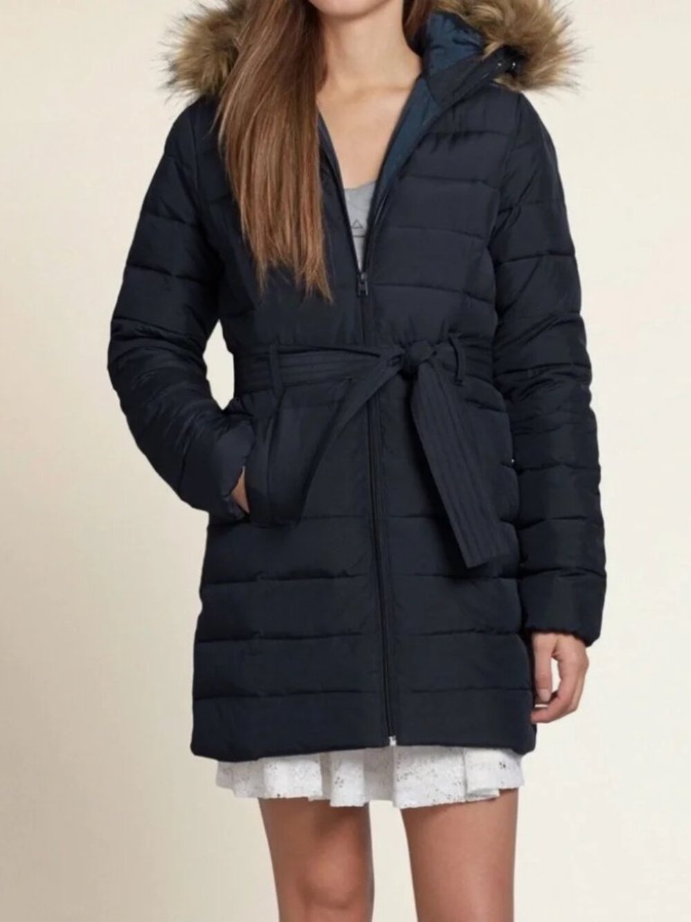 Hollister Puffer Jacket with belt and detachable faux fur hood, Navy Blue, Small